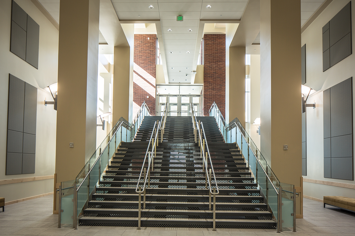 The sheltered walkway in the Life Science Building.