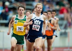 Jared Ward runs in a BYU uniform