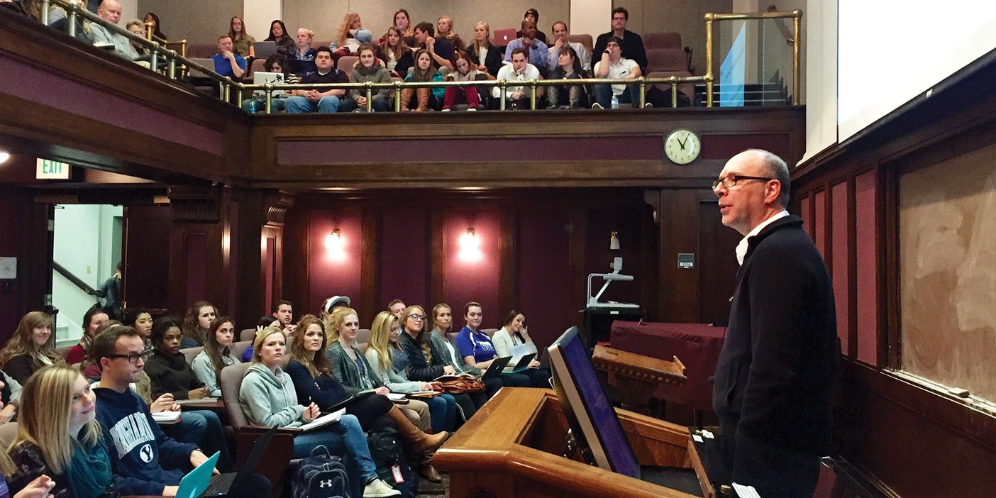 Jay Rosen speaks to communications students at the Maeser Building