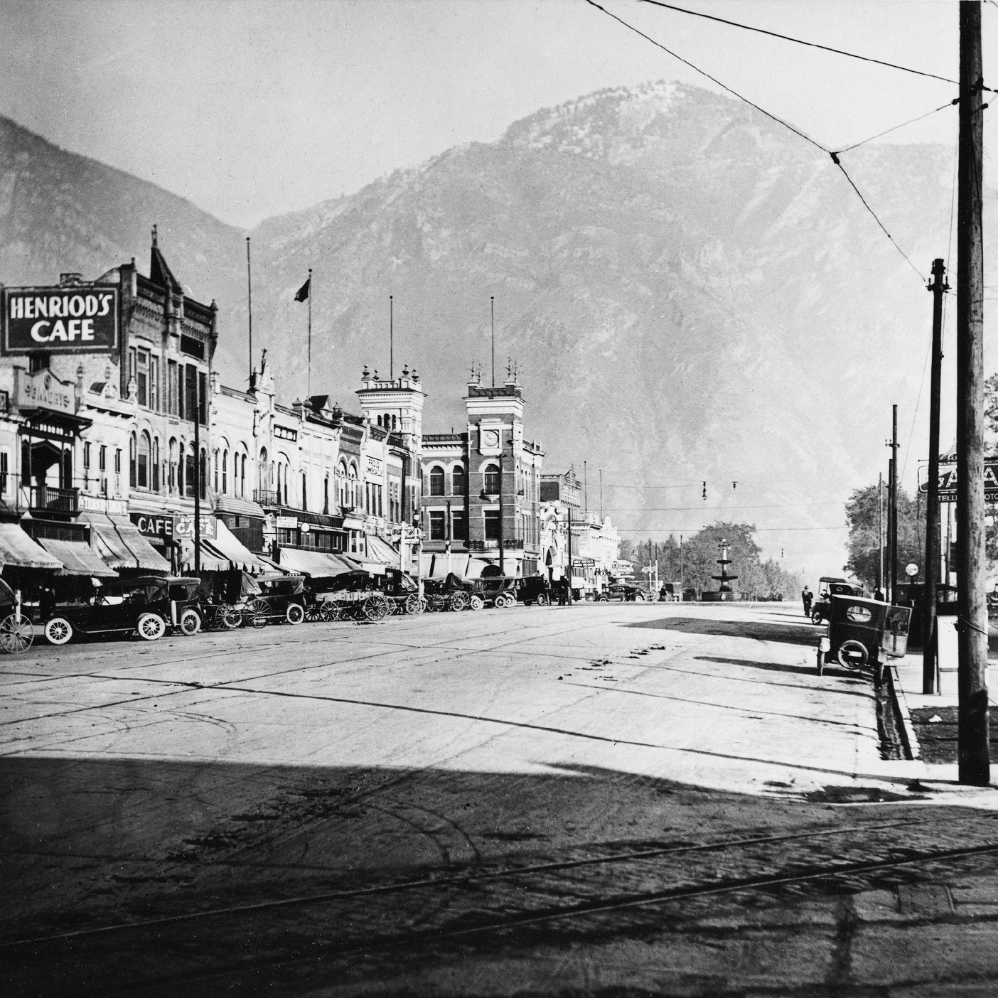 a black and white photo of Provo Center Street during the time of Doug Thayer