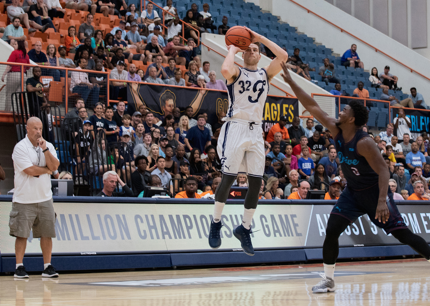 College basketball legend Jimmer Fredette signs with Chinese Basketball  Association's Shanghai Sharks 