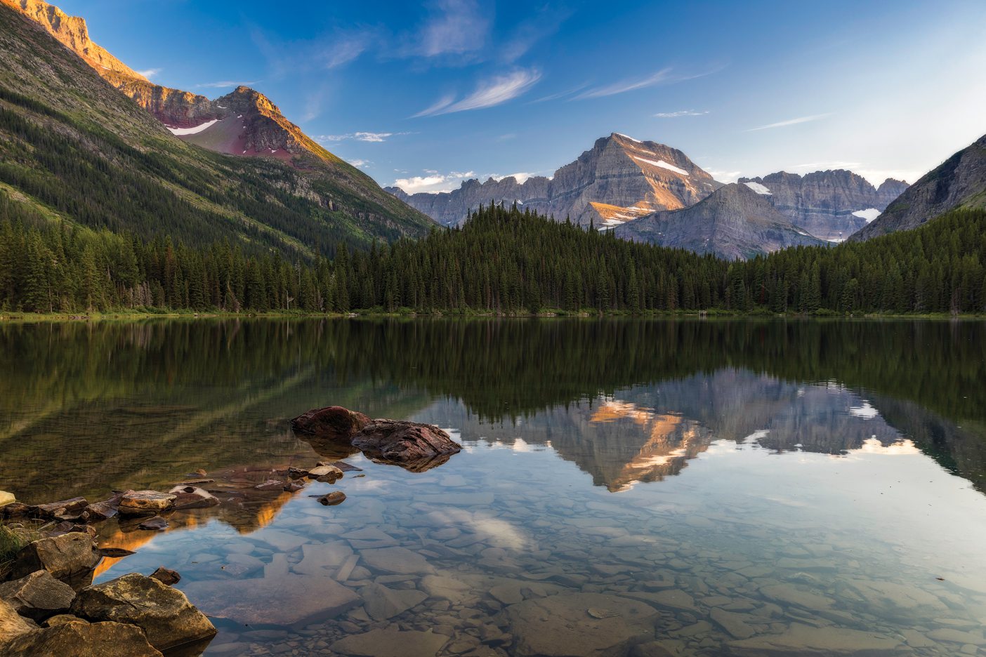 A picture of the serene Swiftcurrent Lake from Glacier National Park.