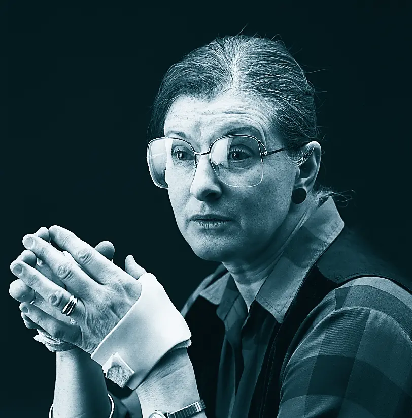 A portrait of Dee Call